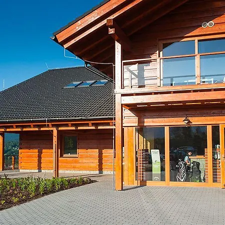 Green Inn Hotel Otel 4*