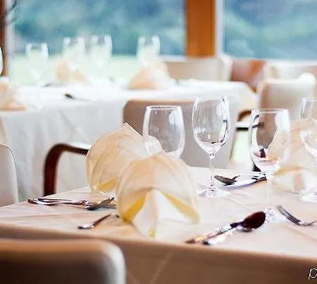 Green Inn Hotel Otel