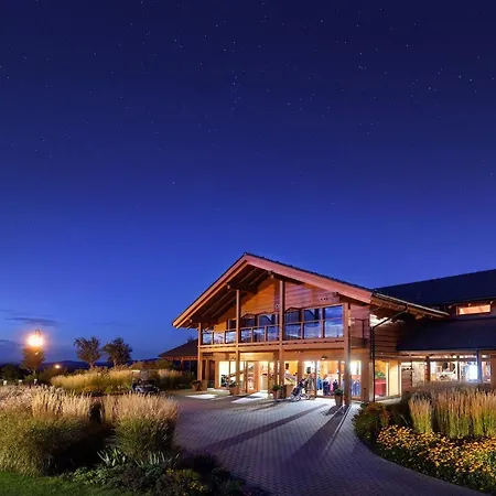 Hotel Green Inn Hotel 4*