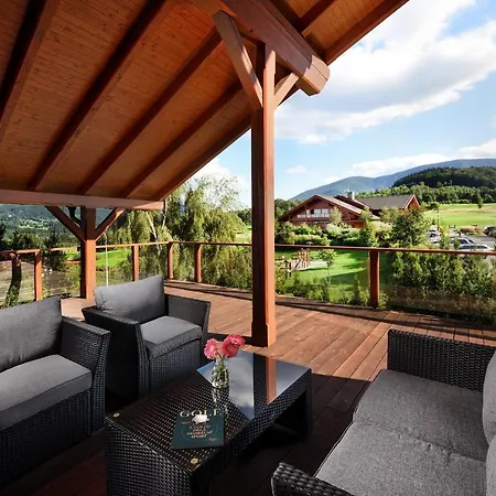 Green Inn Hotel 4*