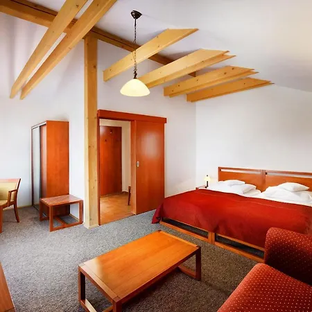Green Inn Hotel Hotel