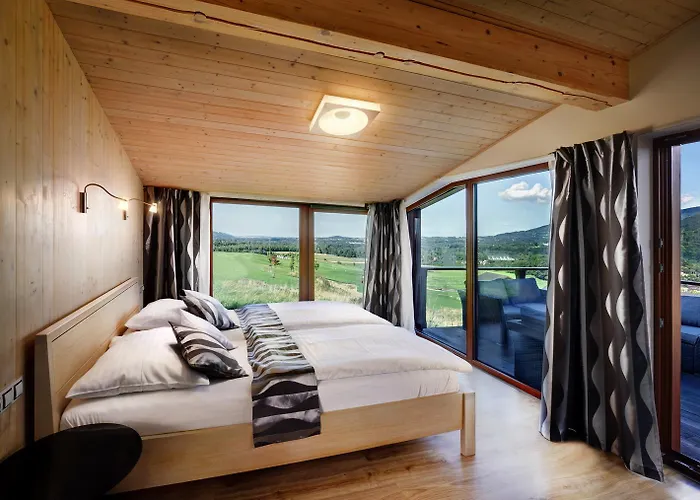 Green Inn Hotel Hotel 4*