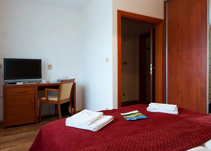 Hotel Green Inn Hotel